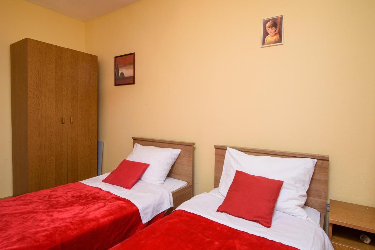 Apartmen Karmen 2 Трогир Экстерьер фото
