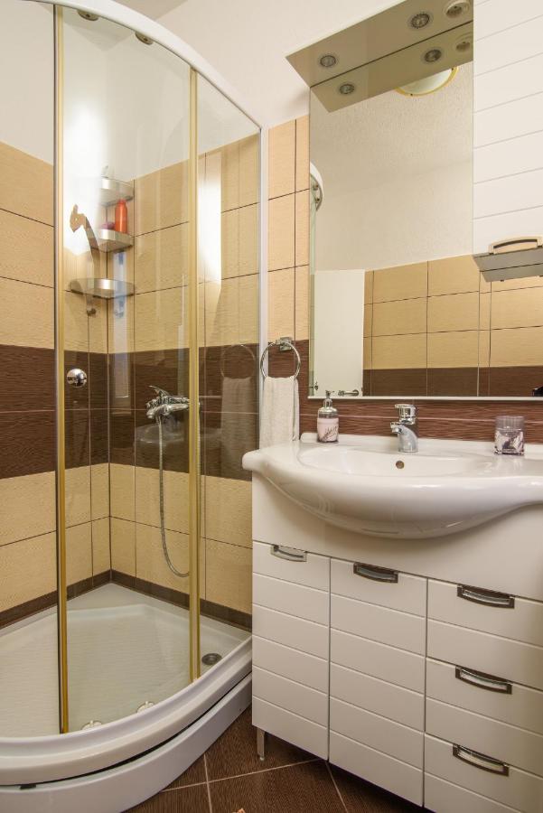 Apartmen Karmen 2 Трогир Экстерьер фото